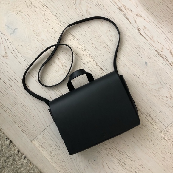 Janessa Leone Handbags - Janessa Leone Joan Crossbody Messenger/Purse